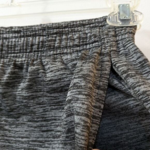 NBA Gray Black Jogger Pants, Boys 14-16 - Picture 8 of 14